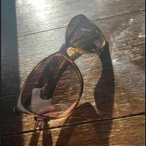 Emporio Armani Womens sunglasses